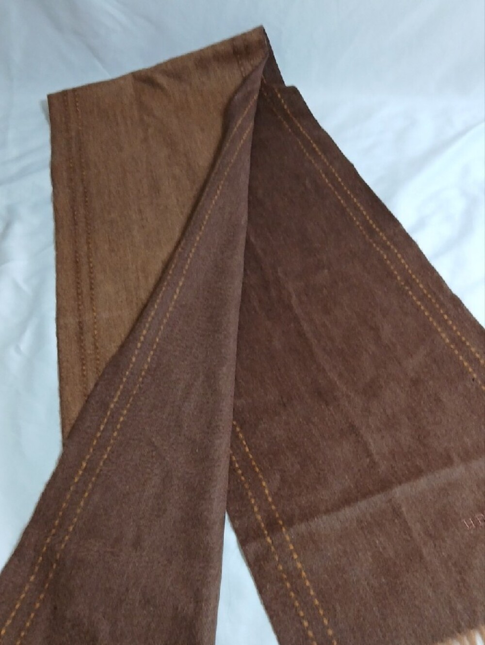 Hermes Brown Two-Tone Men's Scarf - Picture 2 of 4